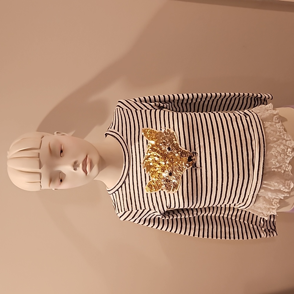 Monteau Girls Striped Fox Lace-Hem Sweat Top Medium